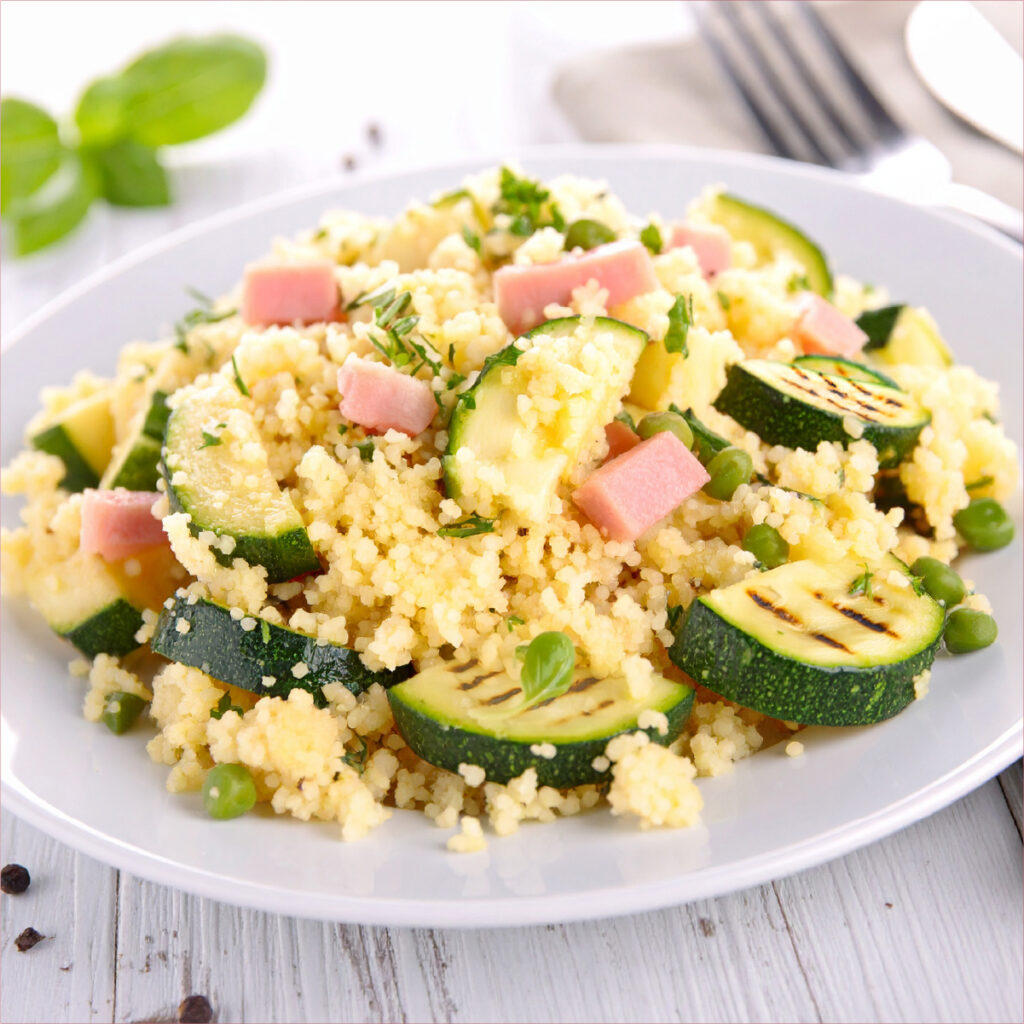 Cous cous con prosciutto cotto e zucchine grigliate