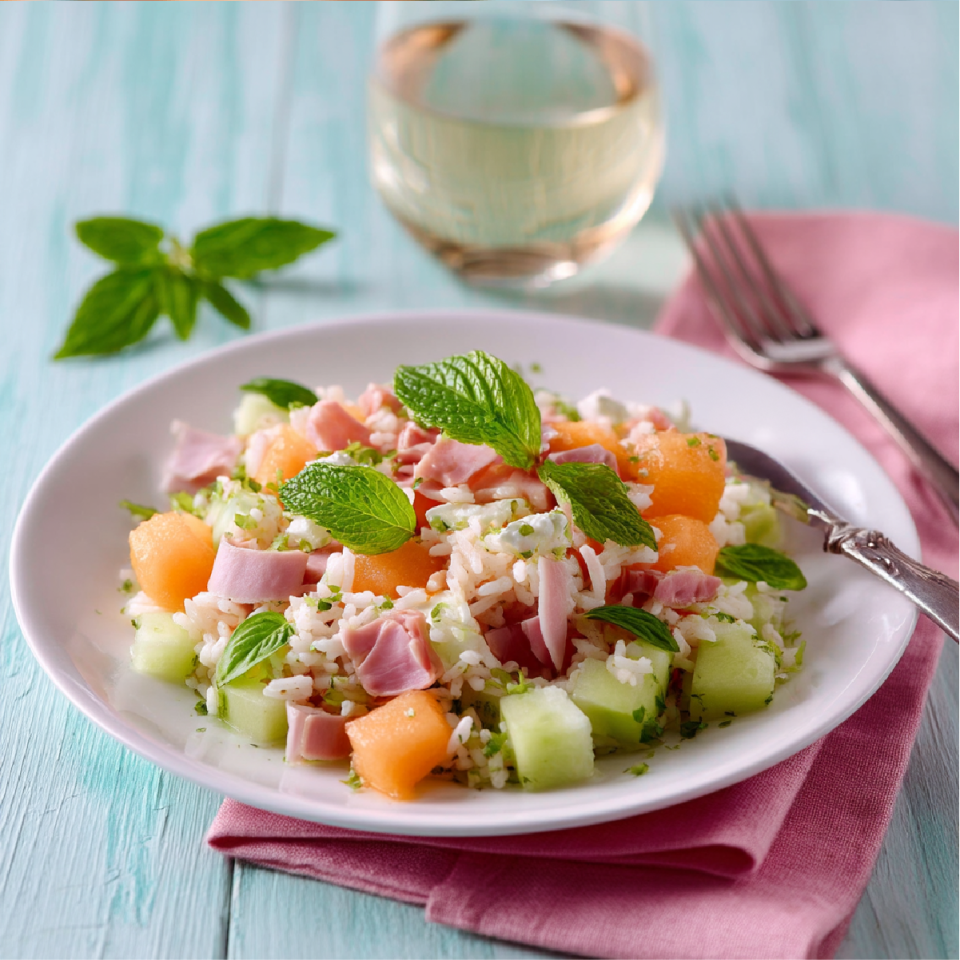 Insalata di riso con prosciutto cotto e melone